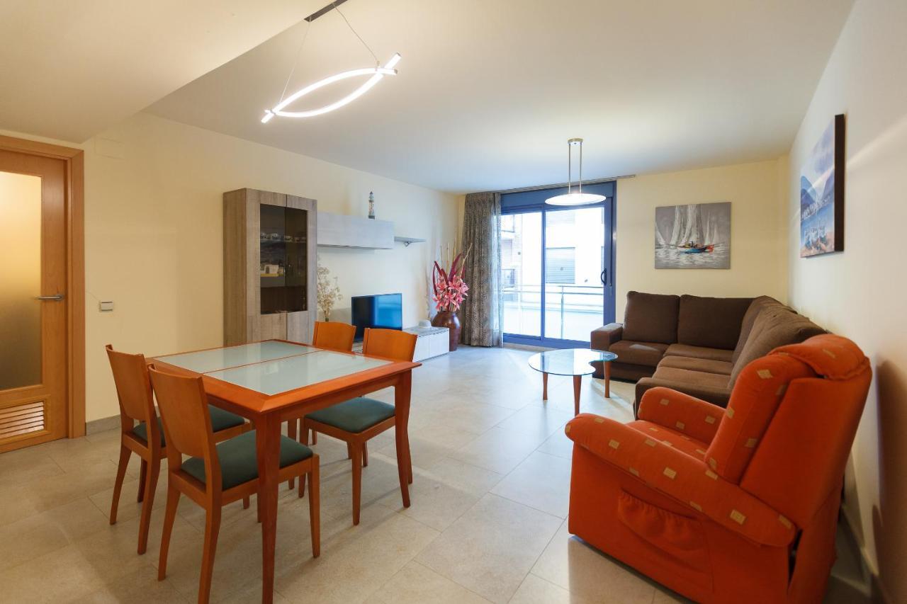 Uhc Mar Augusta Family Complex Apartment