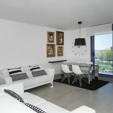 Uhc Mar Augusta Family Complex Apartment Cambrils Exterior photo