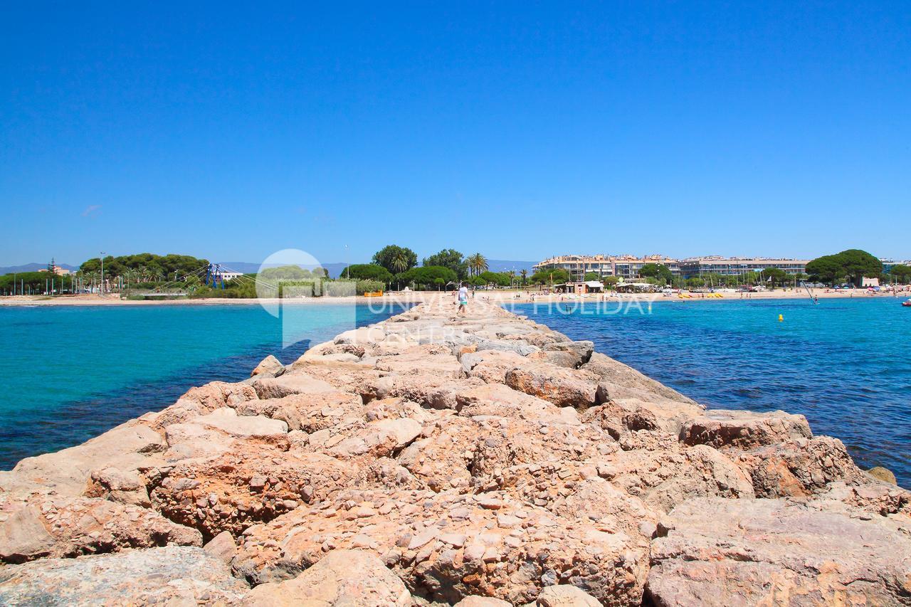 Apartment Uhc Mar Augusta Family Complex Cambrils