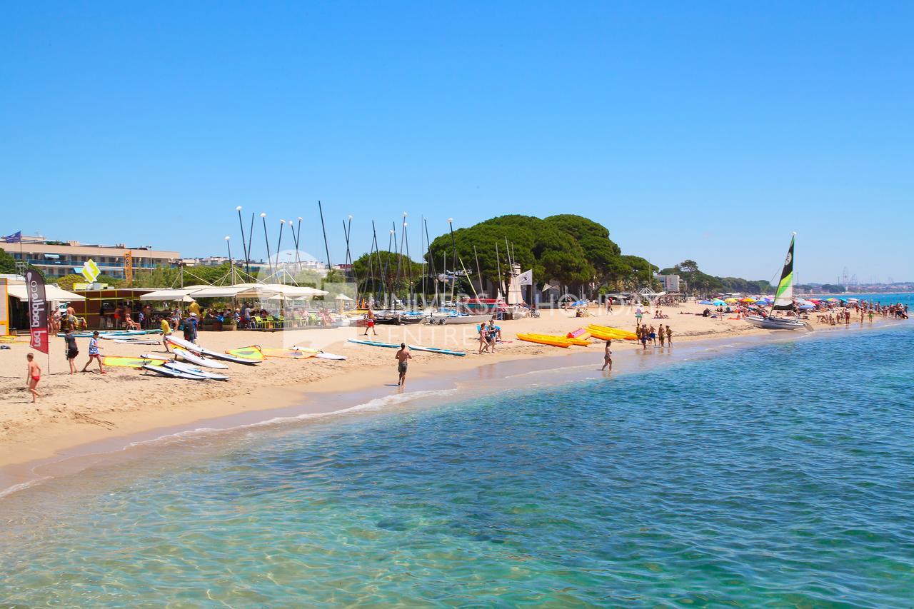 Uhc Mar Augusta Family Complex Apartment Cambrils
