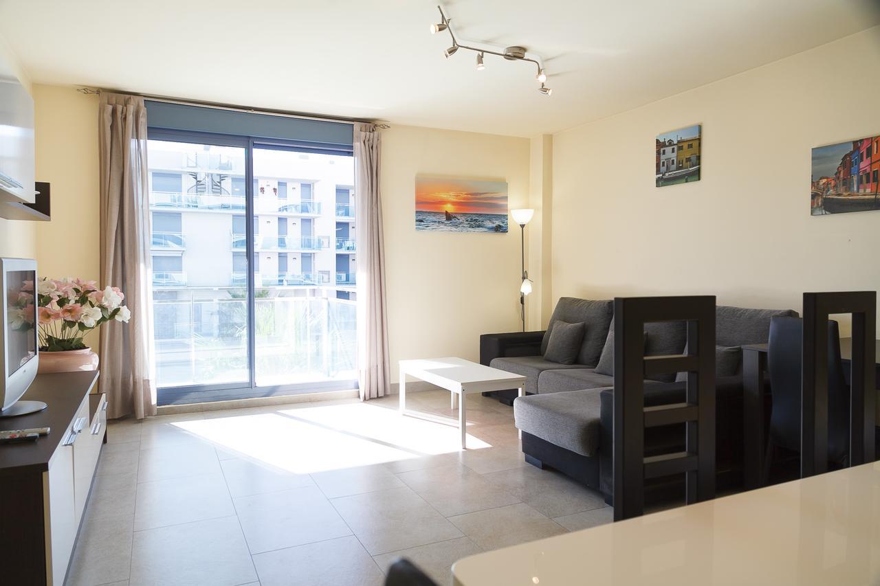 Uhc Mar Augusta Family Complex Apartment