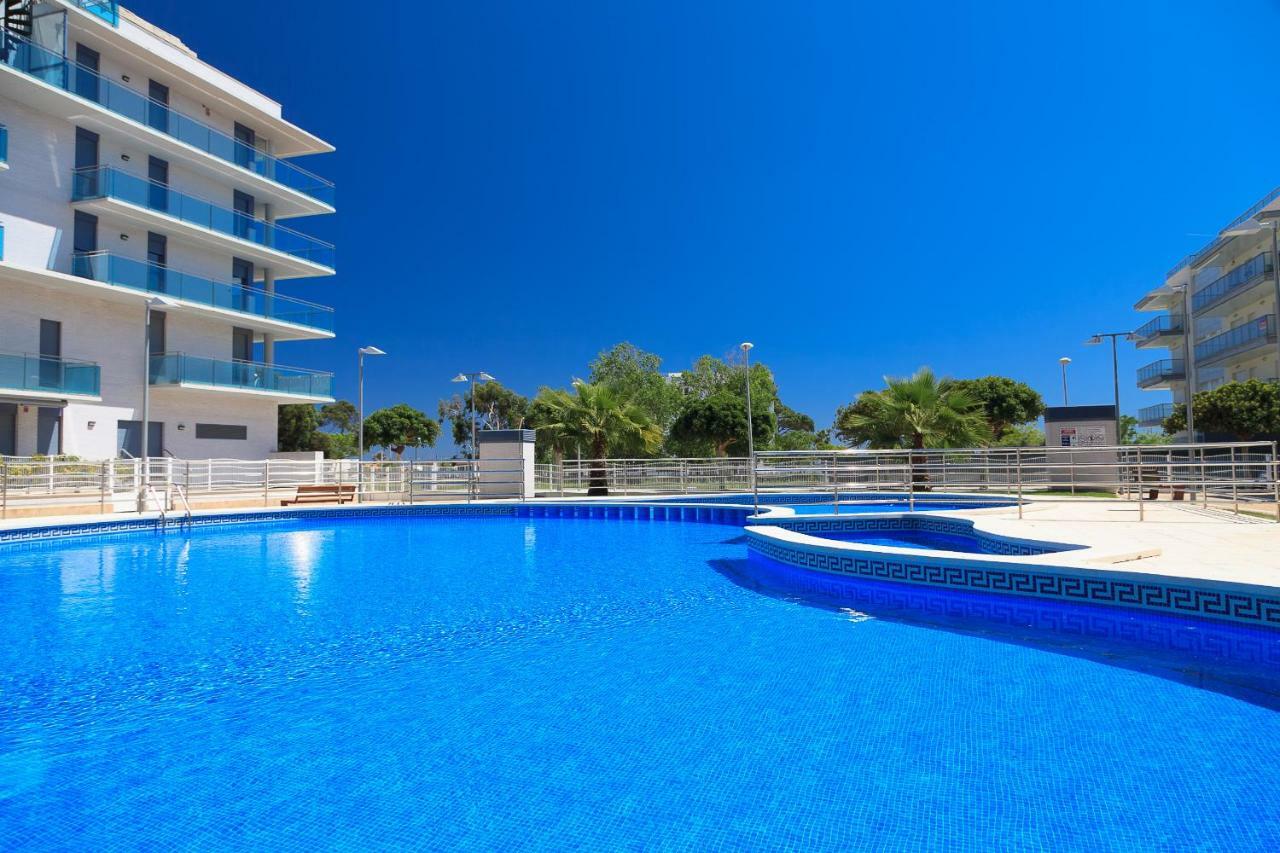 Uhc Mar Augusta Family Complex * Cambrils